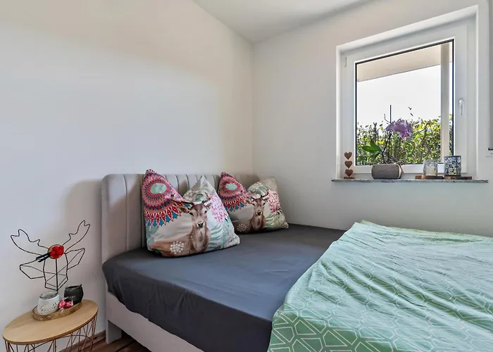 Schwarzwaldmaedel * Seelbach (Baden-Wurttemberg)